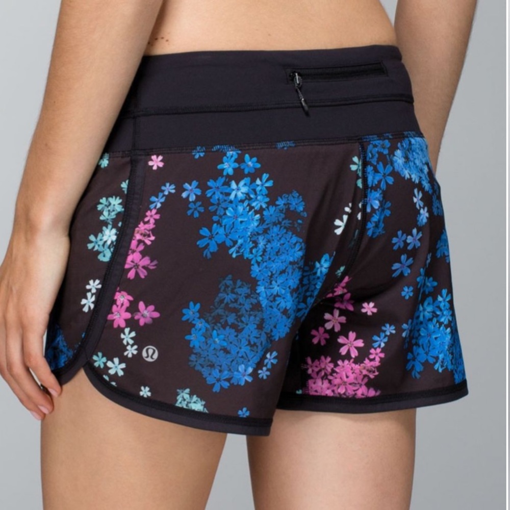 Lululemon Groovy Run Short-Petal Pop Mult - image 1